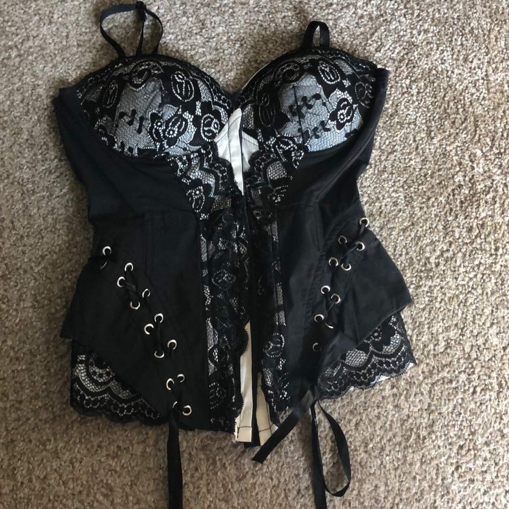 Bustier